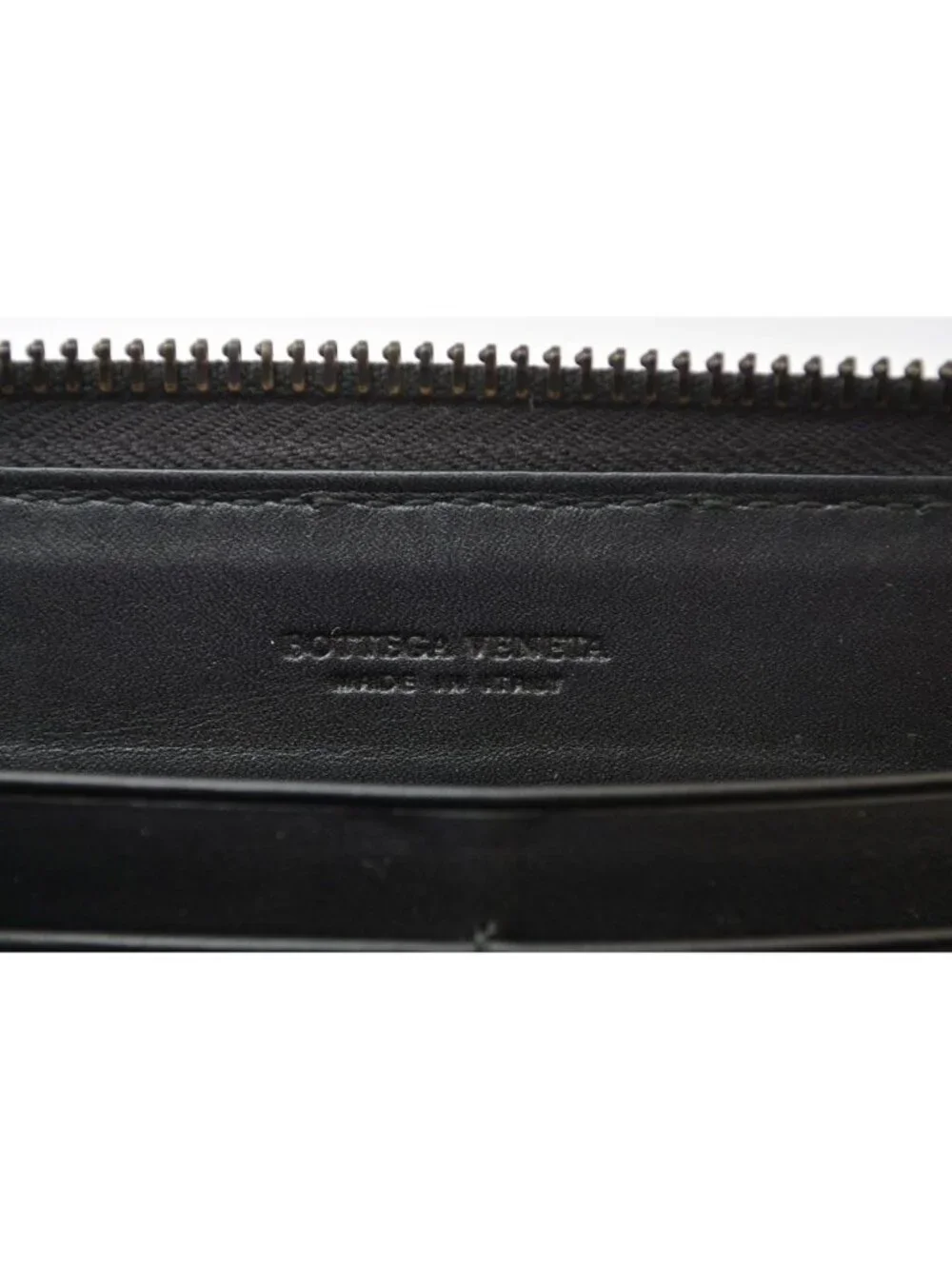 Bottega Veneta Wallet Zip Around Intrecciato Black